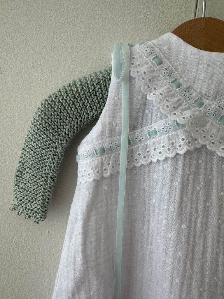 Faldón Mencía verde agua