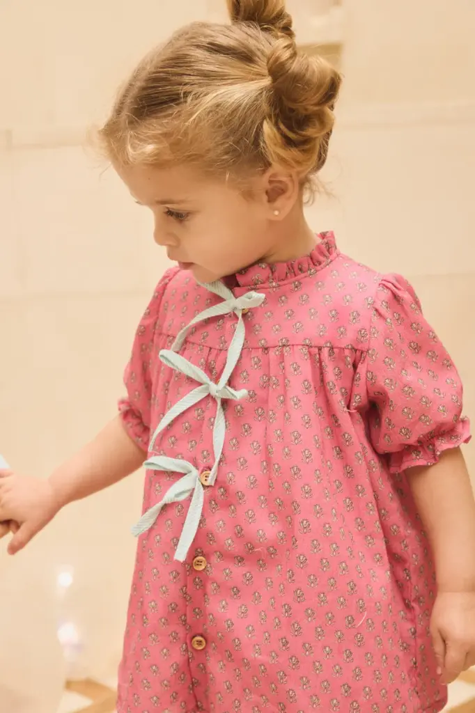 JESUSITO FLOR ROSA INDIA