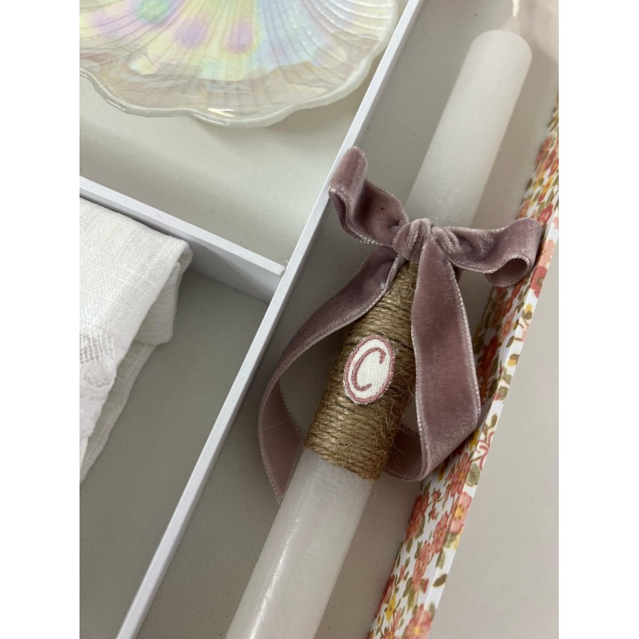 Kit Bautizo vela, toalla, concha y caja flor Paula