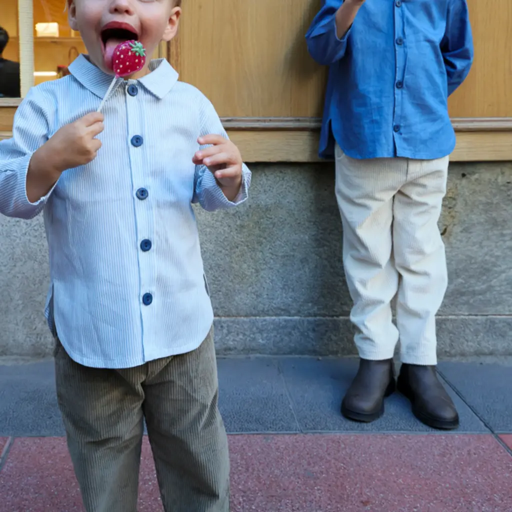 PANTALON RECTO PANA GRUESA VERDE