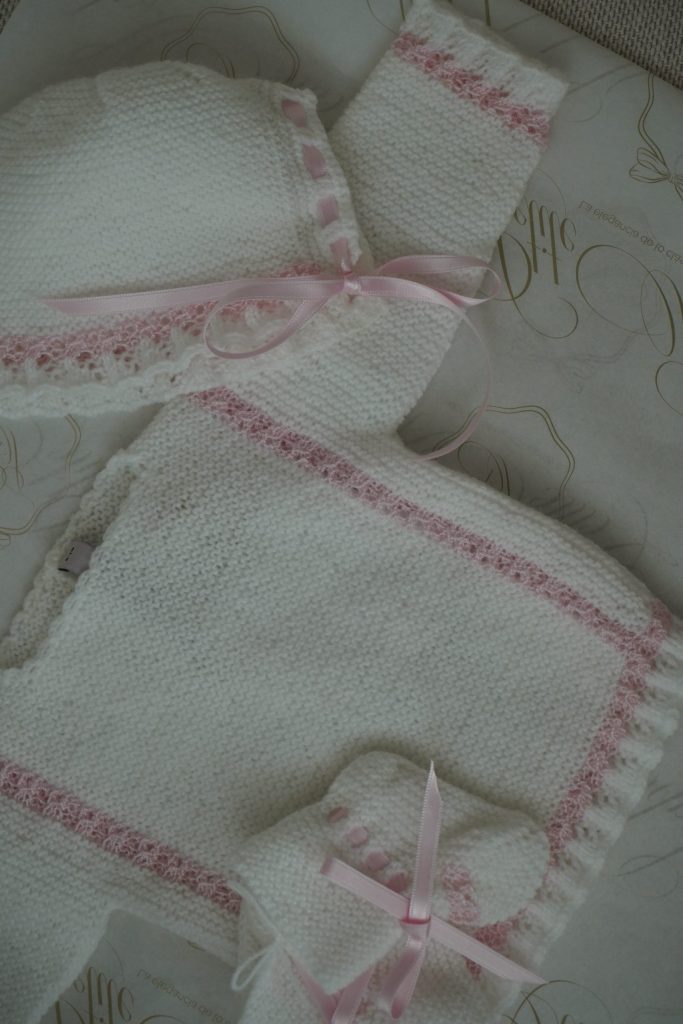 Conjunto de punto niña India 