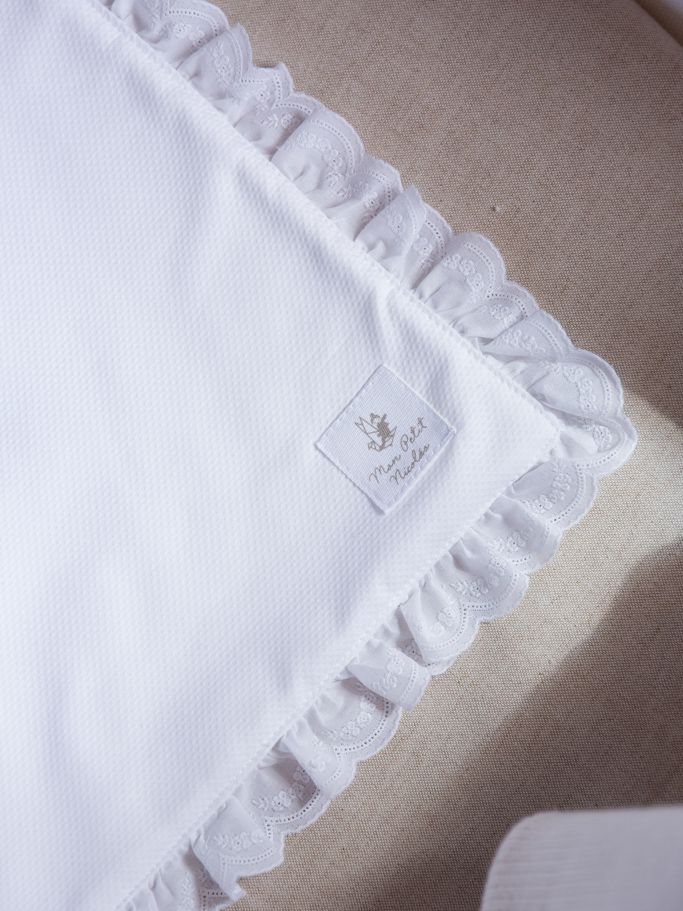 Babita XL piqué blanco puntilla suiza 