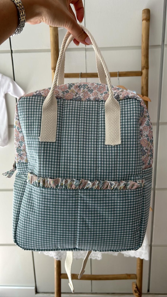 Mochila infantil cuadrada flor Dalia 