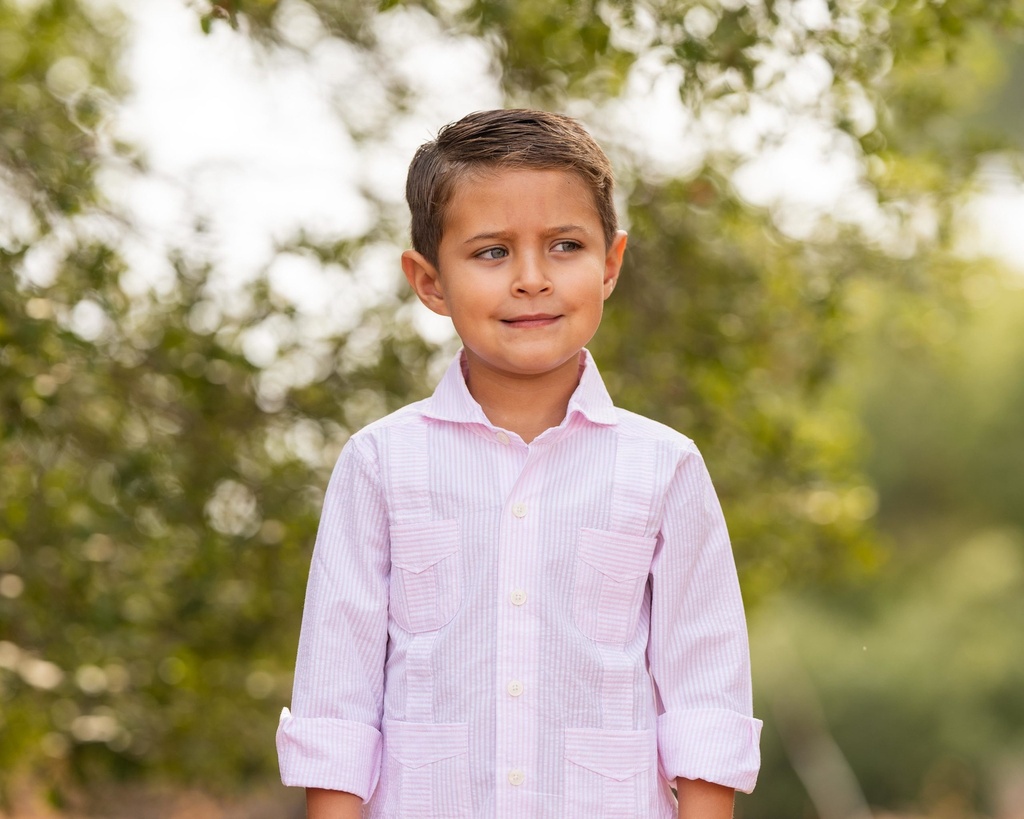 Guayabera Cares 