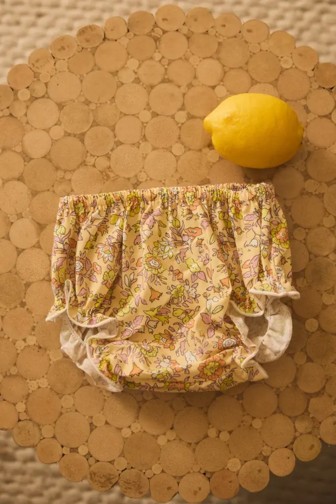 CUBREPAÑAL FLOR AMARILLA