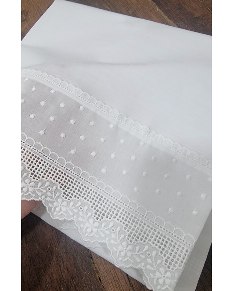 Sábana encimera con tira bordada de bodoques