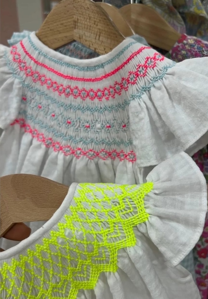 Jesusito blanco fluor rosa