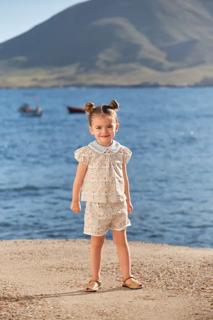 Blusa manga corte flores Lirola 