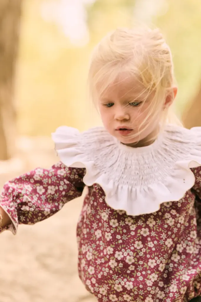 Pelele flor Borgoña