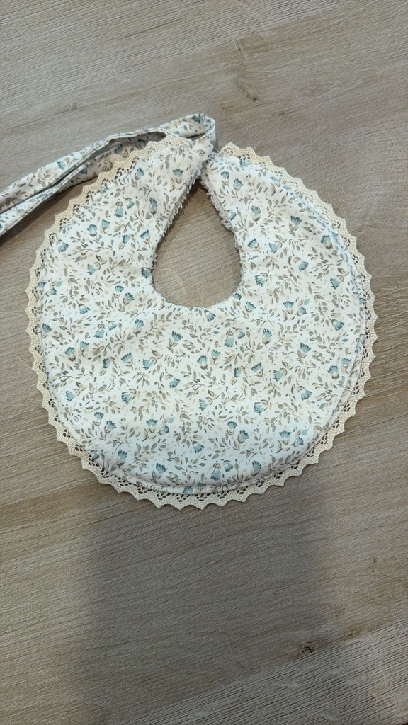 Babero redondo Atlanta