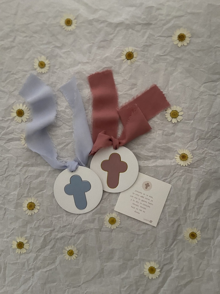 Medallón de cuna cruz 