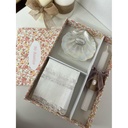 Kit Bautizo vela, toalla, concha y caja flor Paula