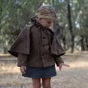 Abrigo niña con capa